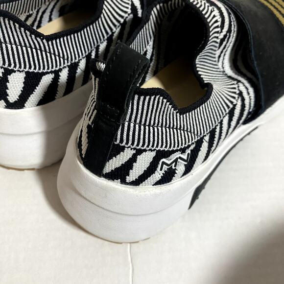 Mark Nason Modern Jogger 2.0 Women's Casual Sneaker Zebra Pattern Slip On Sz 9 - Picture 4 of 12